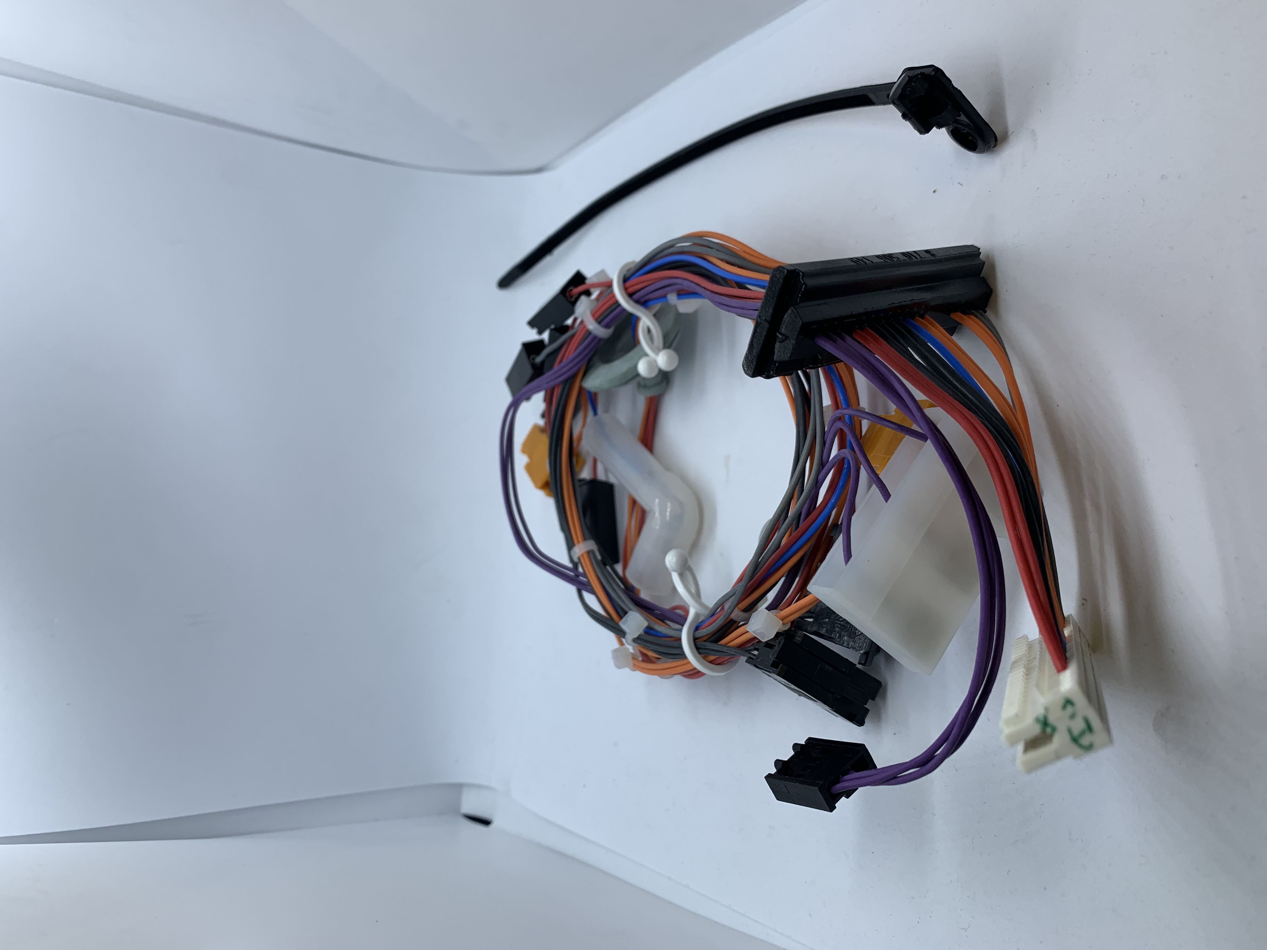 SET OF CABLES